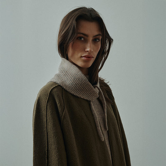 Silje Triangle scarf