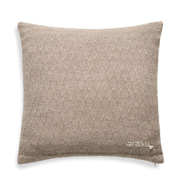 Raul Classic pude 50x50 | Pure Nougat