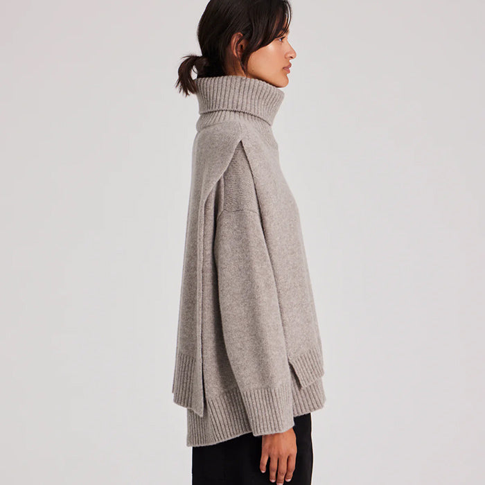 Michelle halsedisse | Stone Grey
