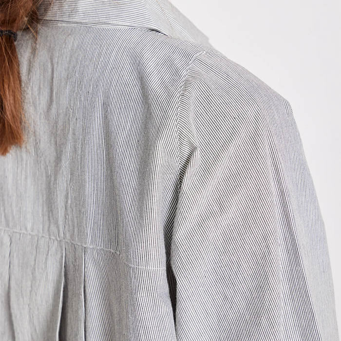 Bella stribet skjorte | Dark Grey