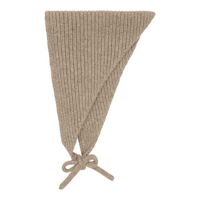 Silje Triangle scarf