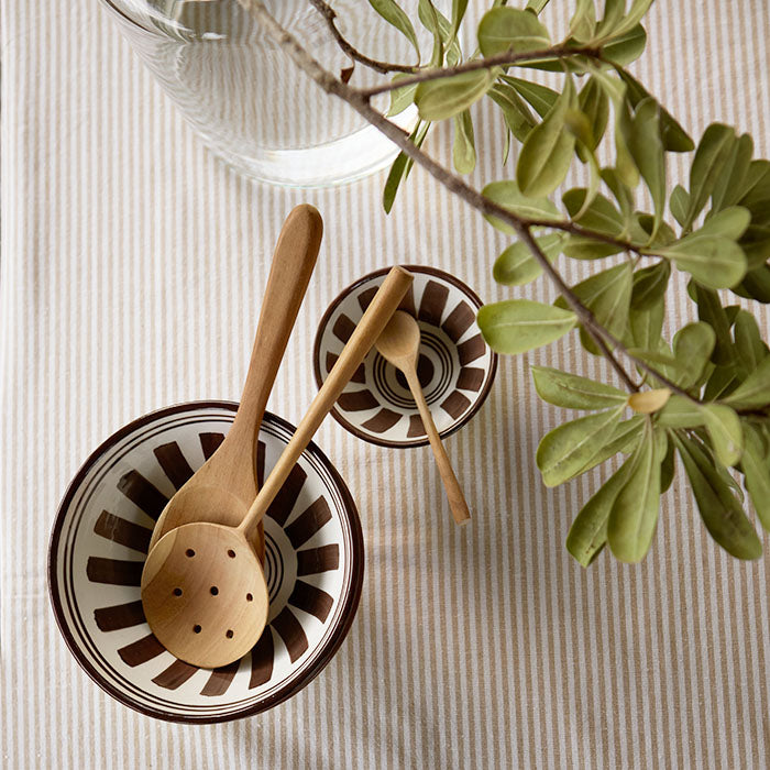 Bunga salatbestik | Teak