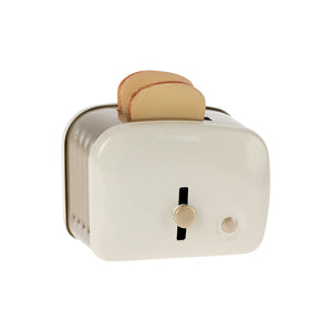 Miniature toaster & brød