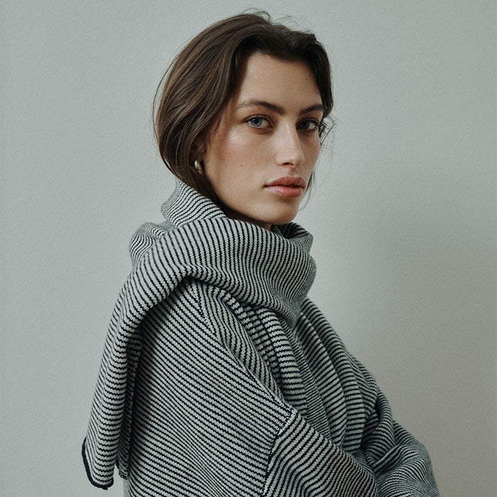 Aya Stripe scarf