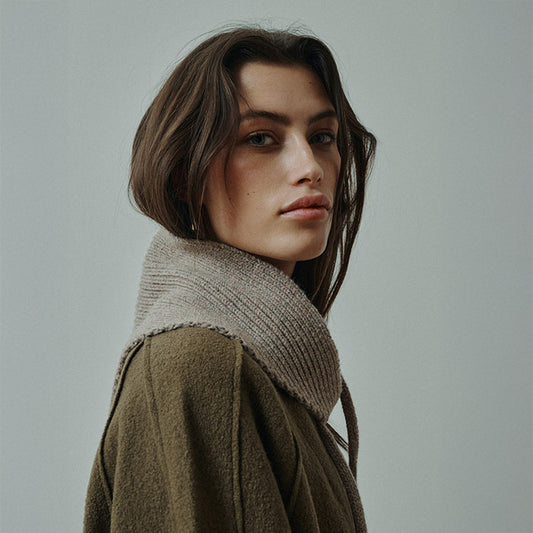 Silje Triangle scarf