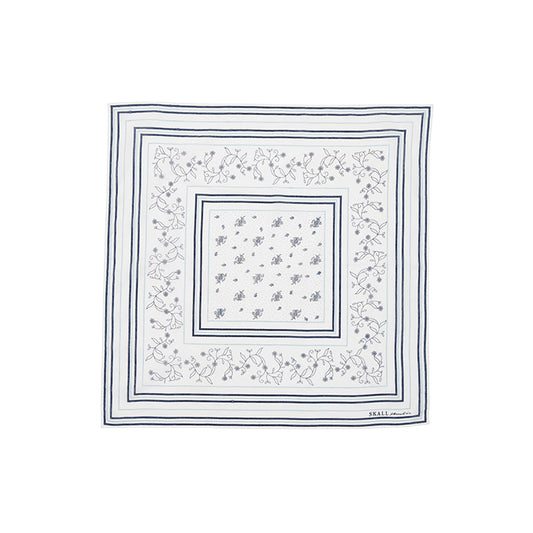 Classic scarf 55x55 | Light cream/Blue
