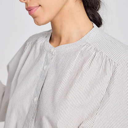 Vilda smalstribet skjorte | Mulch/White