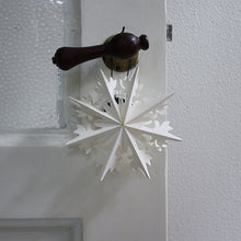 Indlæs billede til gallerivisning Snefnug ornament, Hvid
